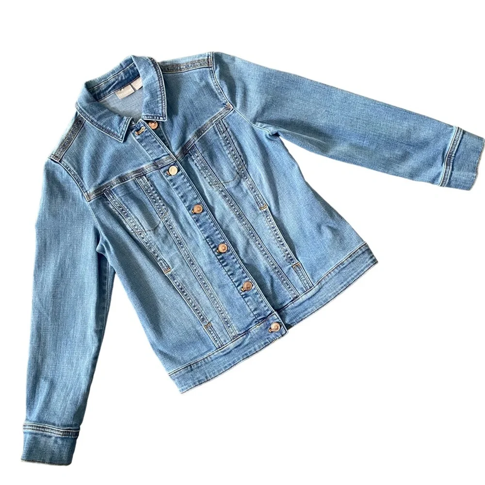 Chico’s Light Wash Jean Jacket Small 4-6